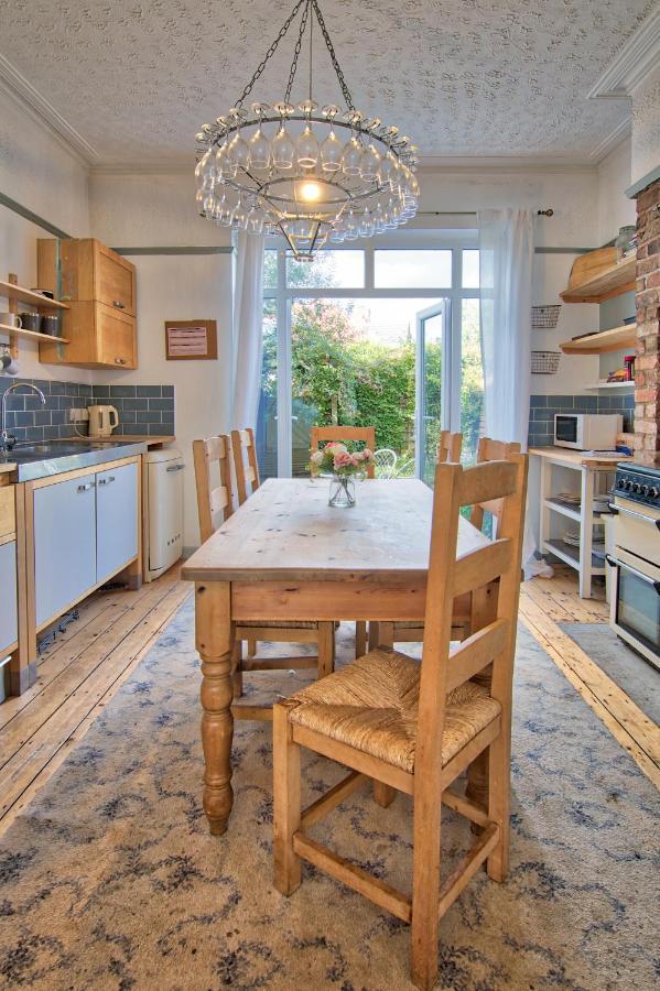 Victorian Villa Close To Liverpool City Centre Экстерьер фото