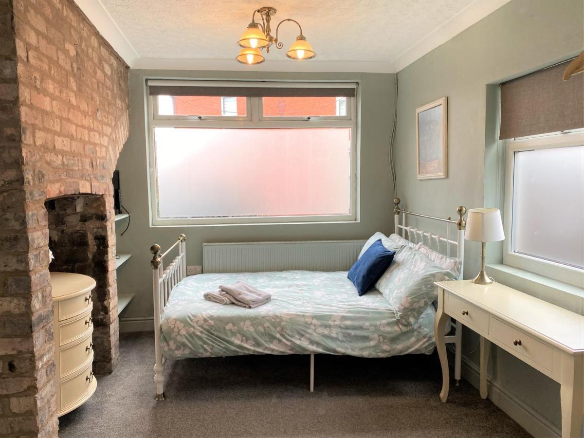 Victorian Villa Close To Liverpool City Centre Экстерьер фото